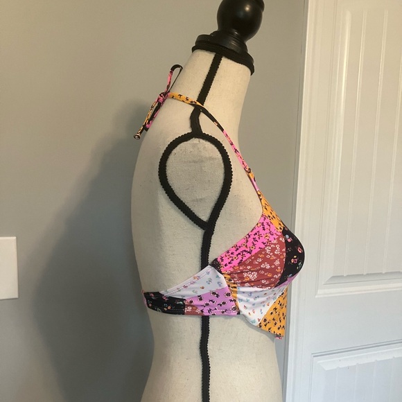 Juniors patchwork bandanna halter bikini top - Picture 3 of 9